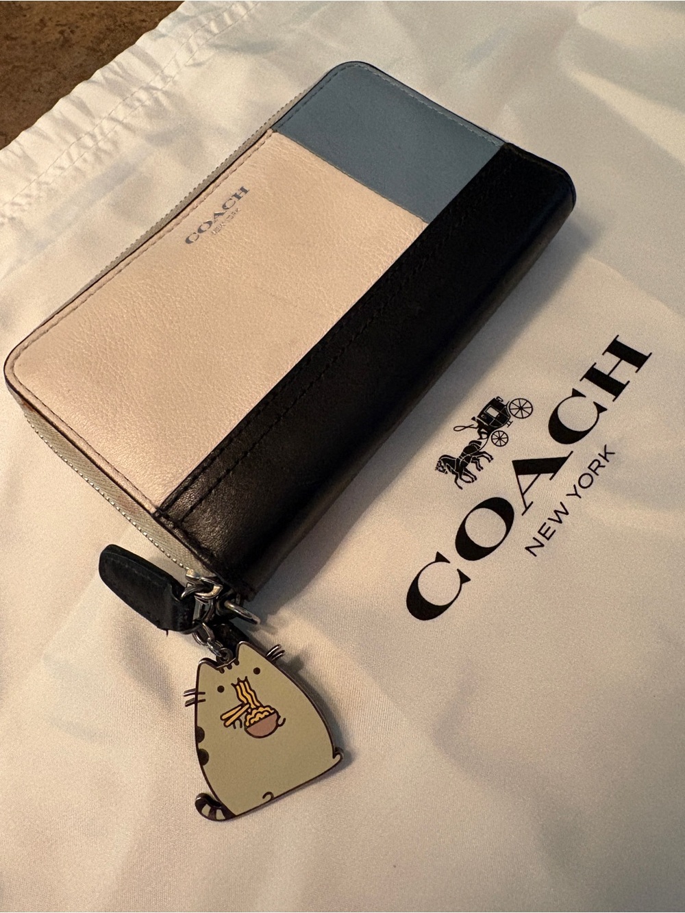 Coach Leather Colorblock Zip Wallet, black, white, light blue Pusheen Keychain